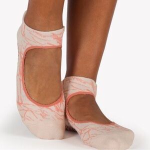 NWT Pointe Studio Grip Collection Pink Dust Marble Grip Strap M/L